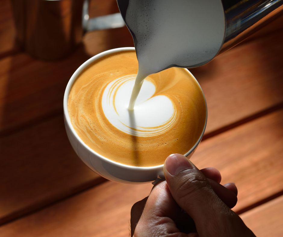 CURSO DE LATTE ART (Decoración de café) - GAS UP! MASTER COFFEE